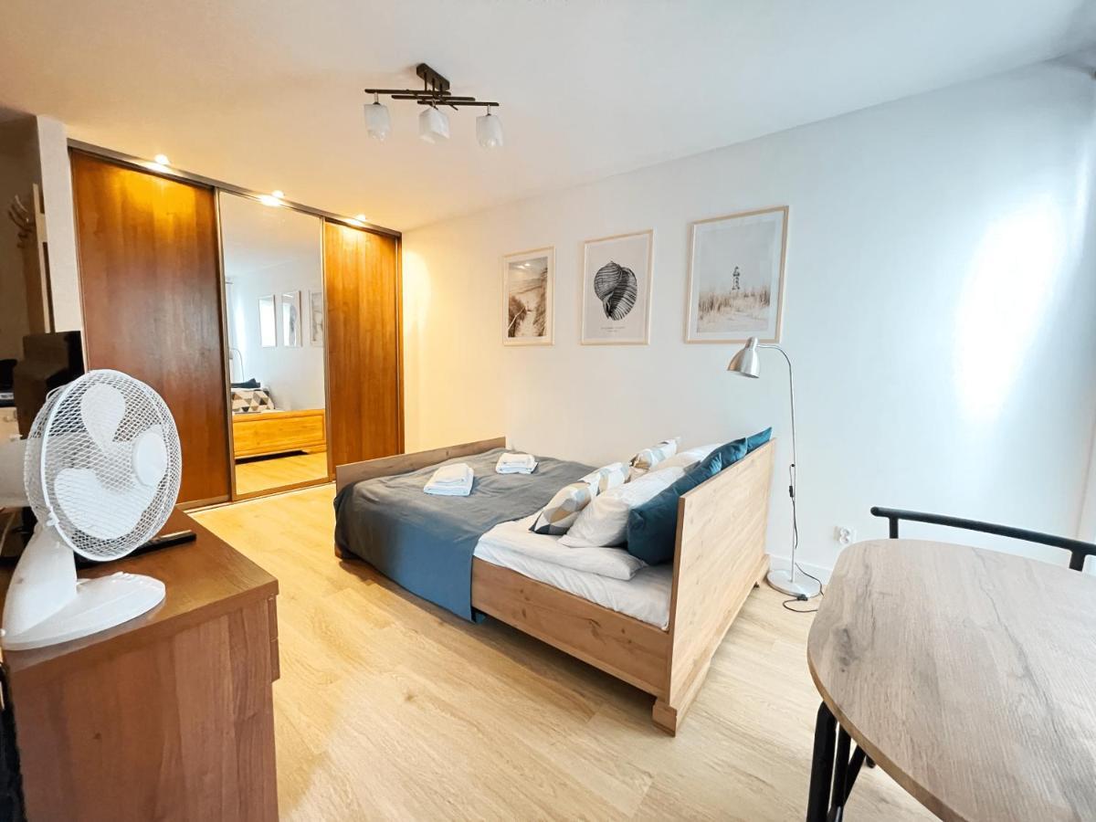 Plaza 10Min - Gdansk Brzezno Apartment Luaran gambar